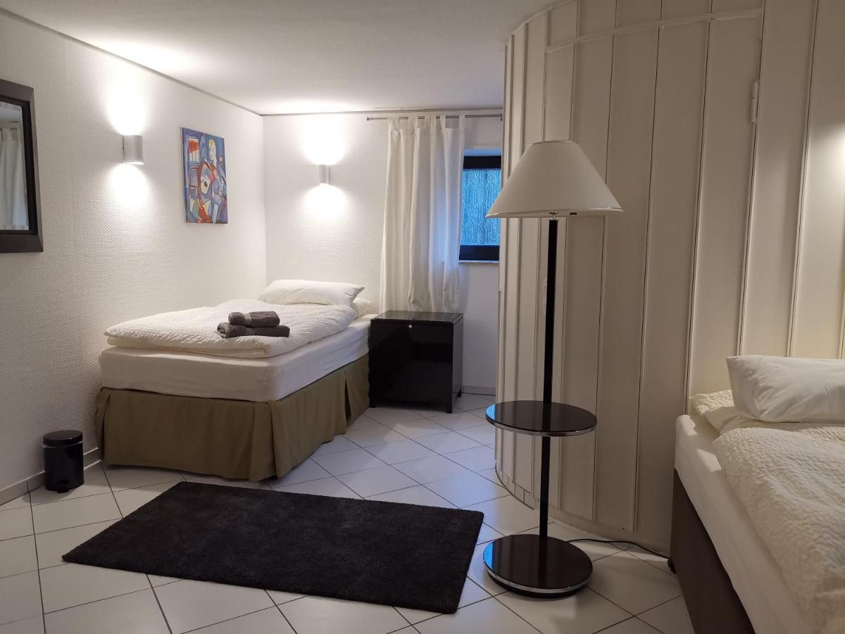 Wellness Appartement Дюссельдорф Екстер'єр фото
