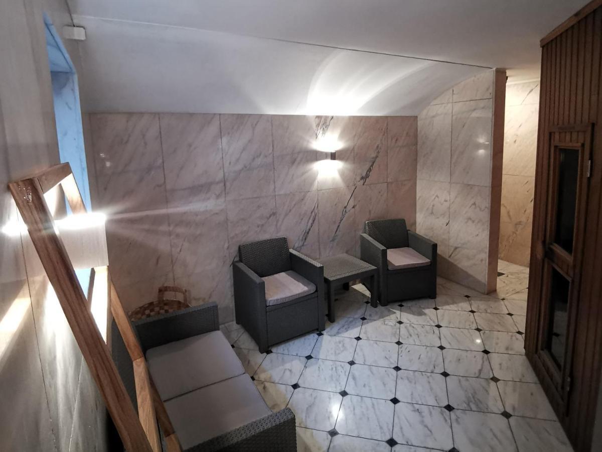 Wellness Appartement Дюссельдорф Екстер'єр фото